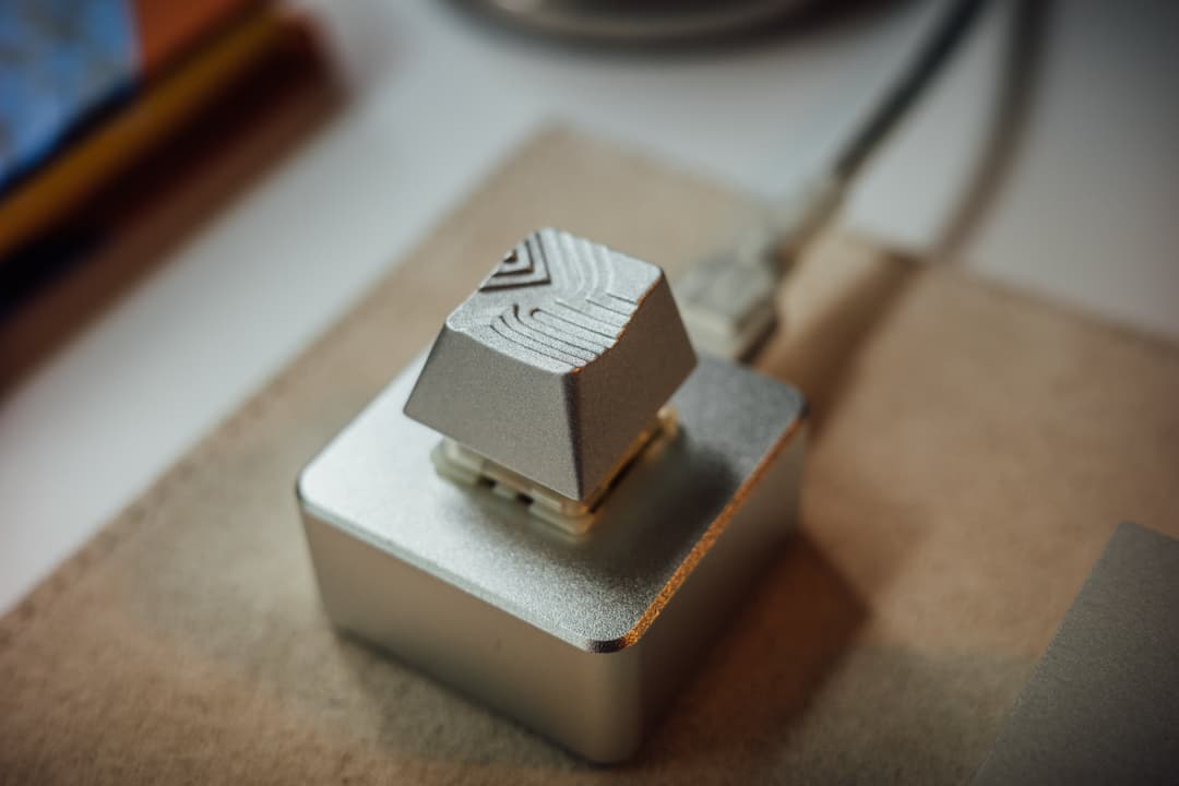 The finished macropad and keycap